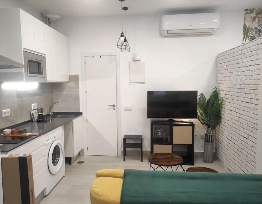 Comfortable Studio In Barrio Salamanca - Bejar Madrid Kültér fotó
